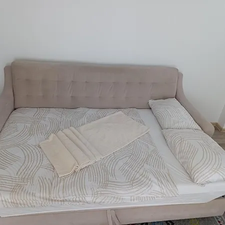 Zara Apartmán *